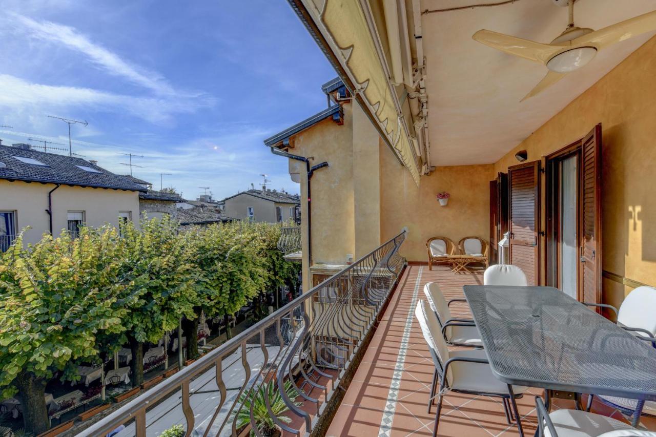 Prestige Apartment Σιρμιόνε Εξωτερικό φωτογραφία