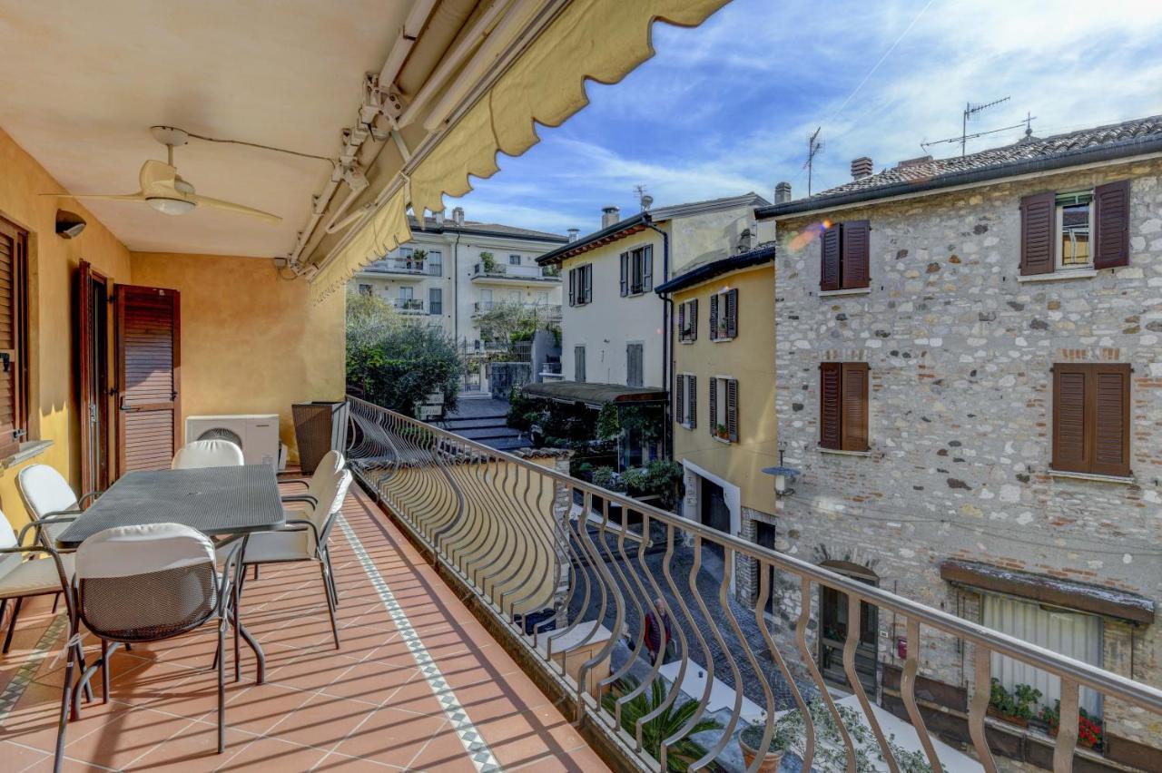 Prestige Apartment Σιρμιόνε Εξωτερικό φωτογραφία